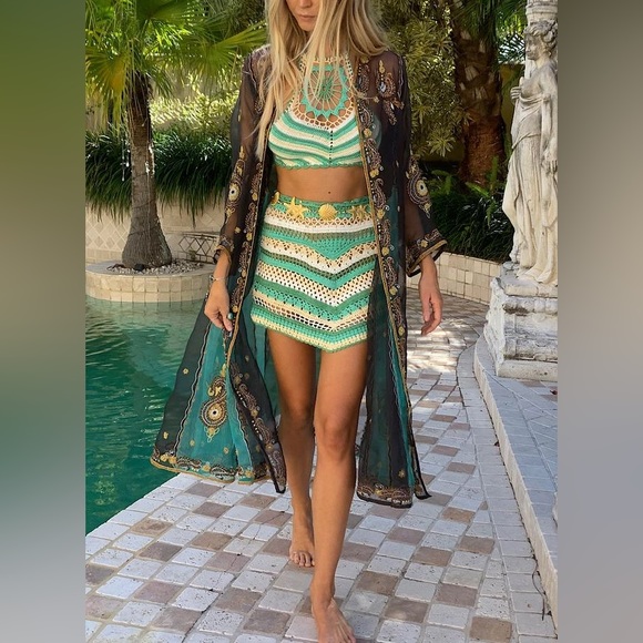 Embroidered Organza Sample - One of a Kind - Picture 10 of 11